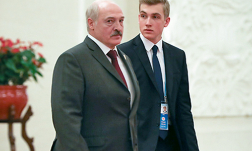 Лукашенко хочет сделать сына президентом