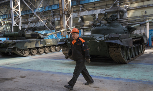 Продажа секретных товаров Россией обвалилась