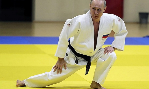 Путин рассказал, как сломанный нос побудил его уйти из бокса в борьбу