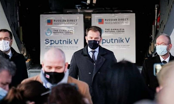 Полцарства за «Спутник V». Как шутка премьера Словакии взбесила Украину