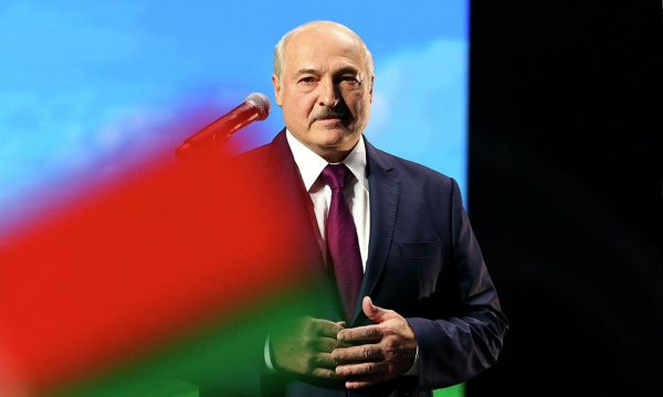 Лукашенко: Беларусь не будет разговаривать с Западом, пока не будут сняты санкции
