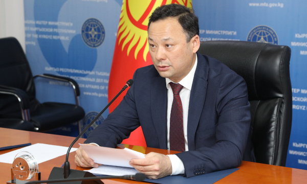 Глава МИД Кыргызстана предложил Бахрейну создать межправительственную комиссию