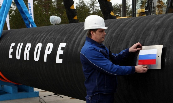 «Грандиозный скандал»: Россия сорвала предательский указ о продаже нефти врагам