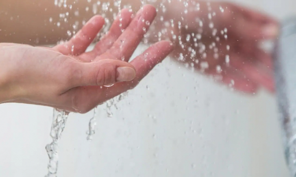 Врач назвал время повышенного риска заражения венерическими болезнями